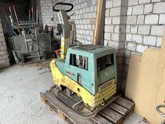 Picture of the Ammann AVH 4020