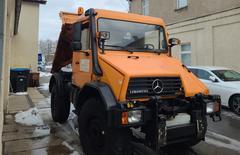 Picture of the Mercedes-Benz Unimog 418/10